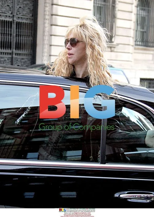 Courtney Love Leaving NYC Office
