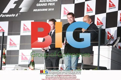 Jenson Button wins Australian Grand Prix