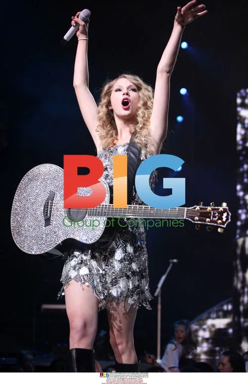 Taylor Swift Fearless Tour in Cincinnati