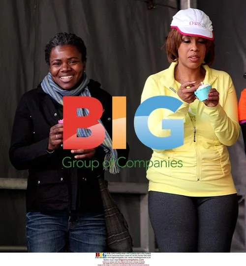 Oprah Magazine\'s 10th Anniversary Walk