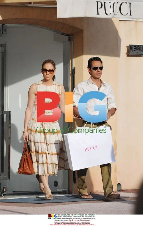 Jennifer Lopez and Marc Anthony Shopping in Saint-Tropez