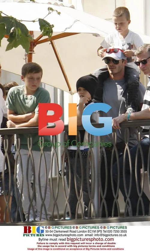 Beckham Family Attends Jonas Brothers Concert