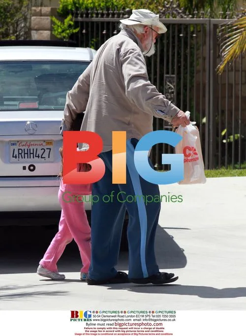 Survivor Producer's Kids with Grandpa