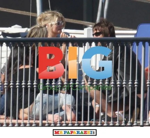 Liam Gallagher and Friends Vacation in Italy