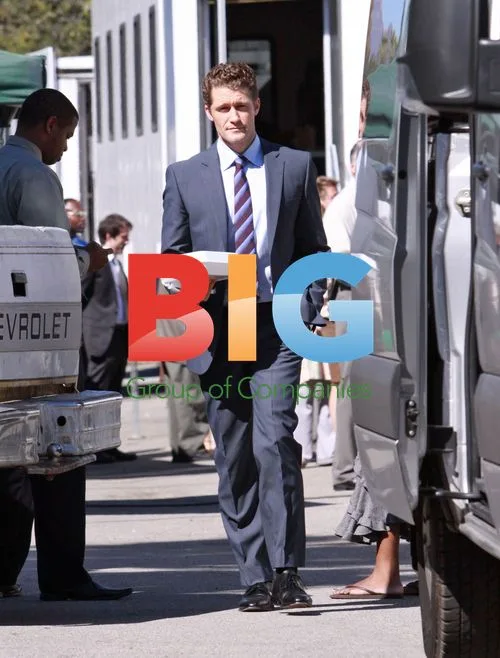 Mathew Morrison on 'Glee' Set