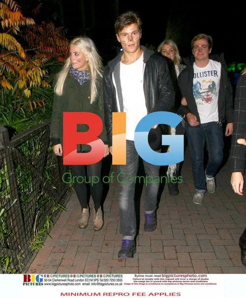 Pixie Lott and family enjoy Fright Nights at Thorpe Park