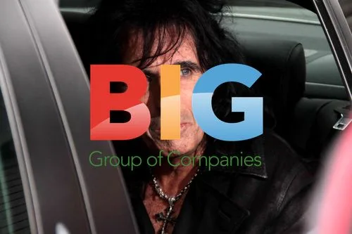 Alice Cooper Leaving Studio