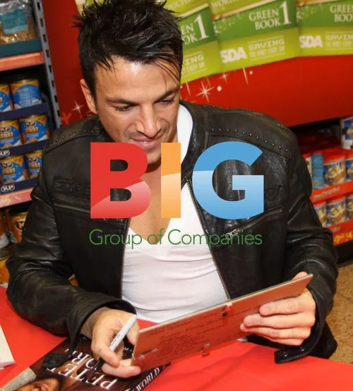 Peter Andre's Album Signing