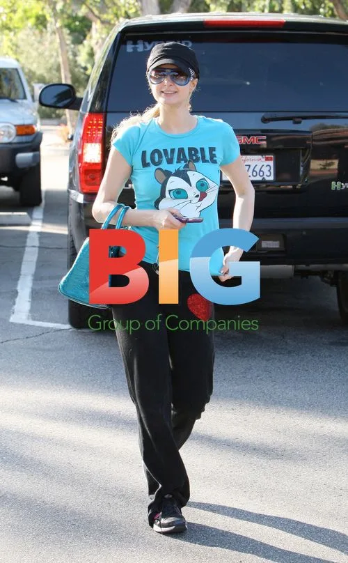 Paris Hilton shopping in Beverly Hills