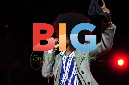 Lauryn Hill Performs at University of Miami