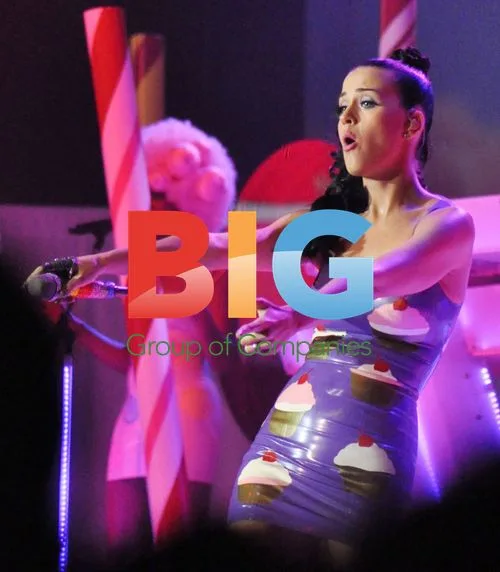 Katy Perry Promotes Windows Phone