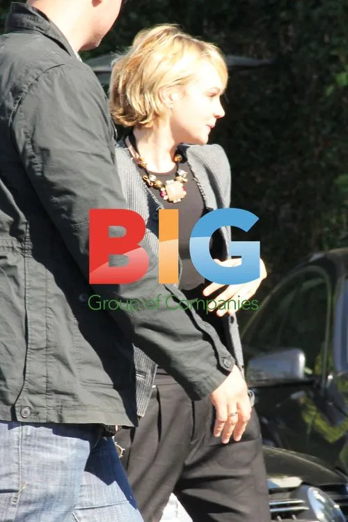 Carey Mulligan Meets Mystery Man in Beverly Hills