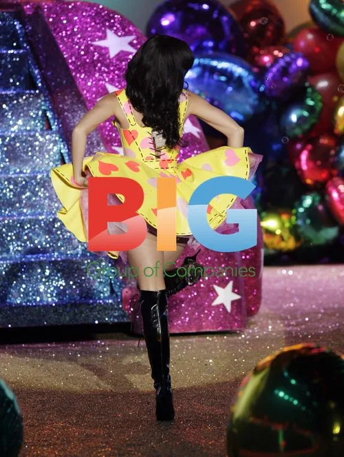 Katy Perry at Victoria's Secret Fashion Show