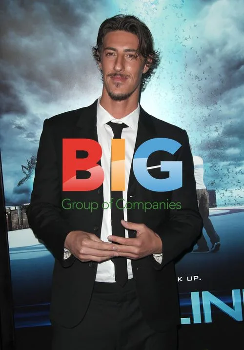 Eric Balfour at 'Skyline' Premiere