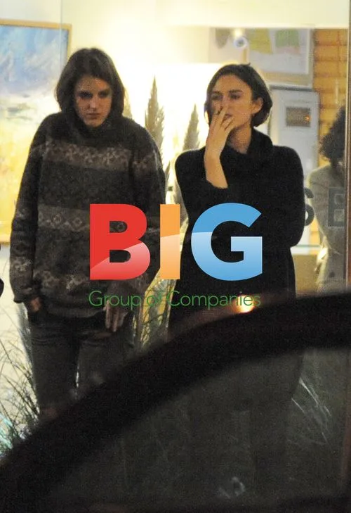 Keira Knightley Dining in Padstow