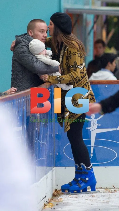 Danielle Lloyd and Jamie OÕHara Ice Skating