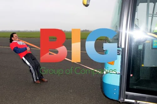 Manjit Singh Pulls Bus with Teeth