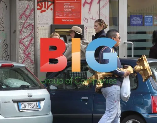Hayden Panettiere Shopping in Rome
