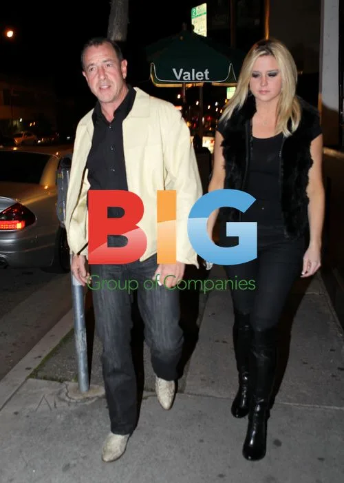 Michael Lohan Leaves Restaurant in LA