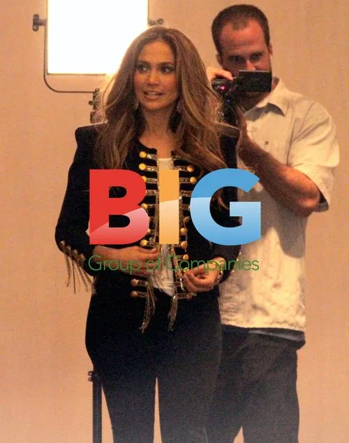 Jennifer Lopez on Set with Ryan Seacrest