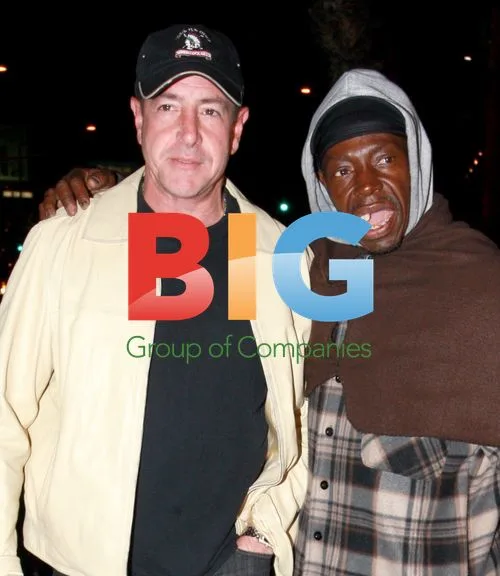 Michael Lohan gives cash to homeless man