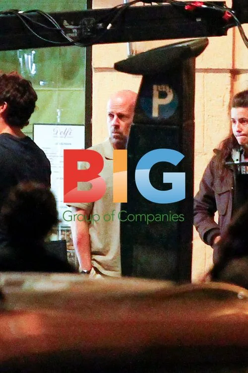 Bruce Willis on set in Madrid