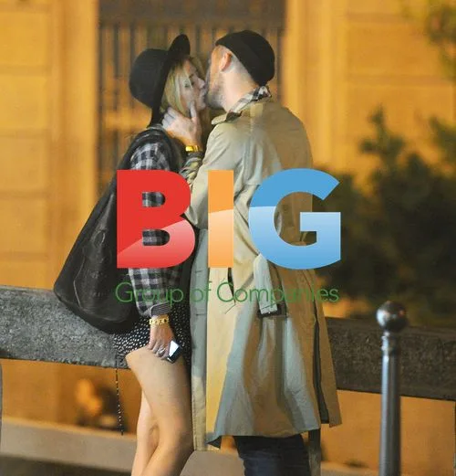 Mischa Barton Kisses DJ Ali Love