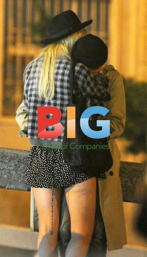 Mischa Barton and DJ Ali Love Kissing in Milan