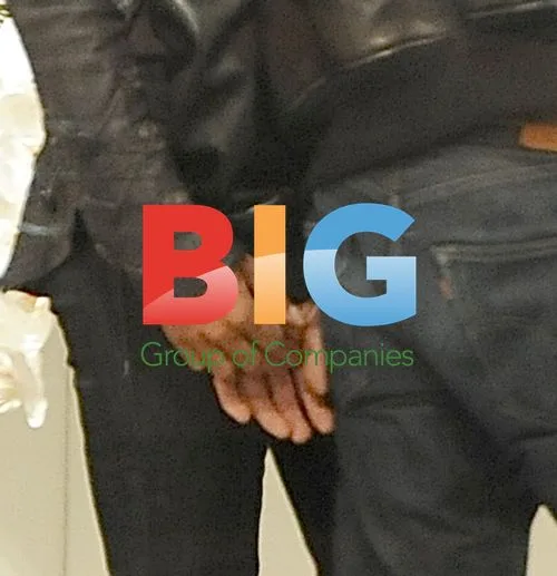 Halle Berry and Oliver Martinez at Photography Exhibition