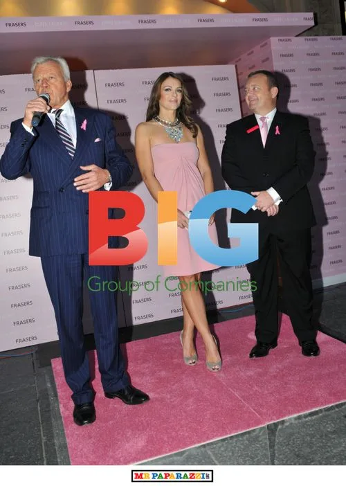 Elizabeth Hurley at Pink Light Switch in Glasgow