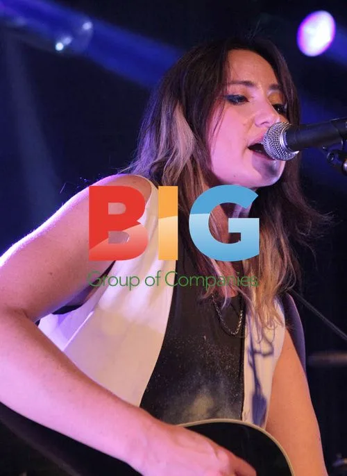 KT Tunstall Performs in Cambridge