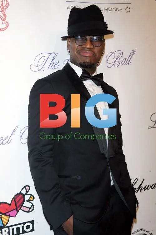 NeYo at Gabrielle's Angel Foundation Gala