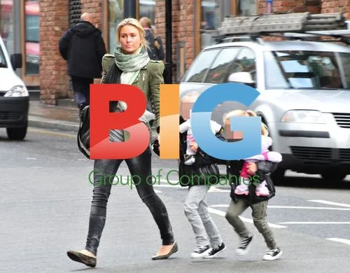 Alex Curran and daughters shopping in Liverpool