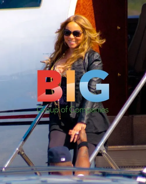 Mariah Carey Arrives at Crestview Airport