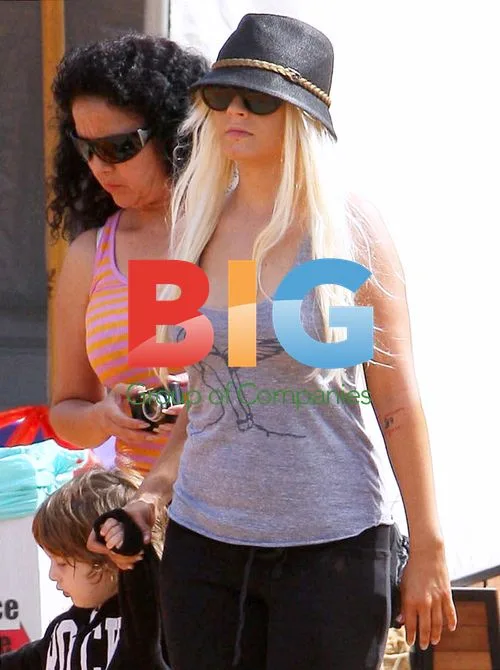 Christina Aguilera at Pumpkin Patch