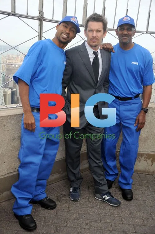 Ethan Hawke at Empire State Building
