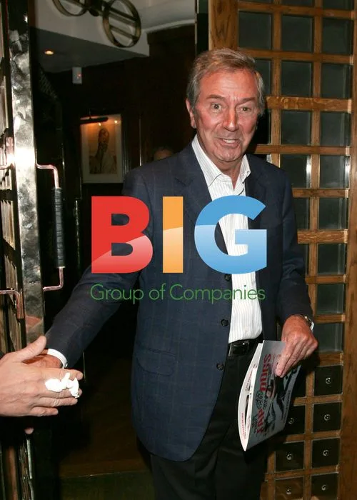 Des O'Connor at the Ivy club