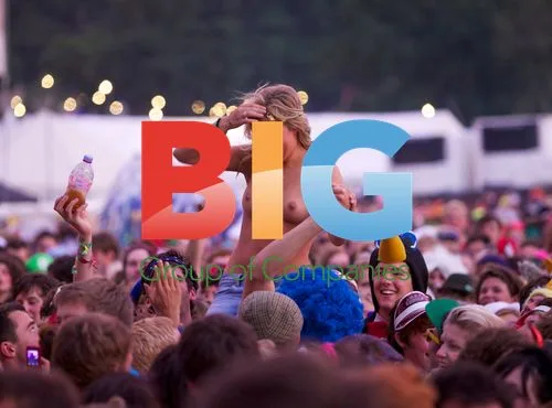 Topless Fans at Mumford and Sons Bestival 2010