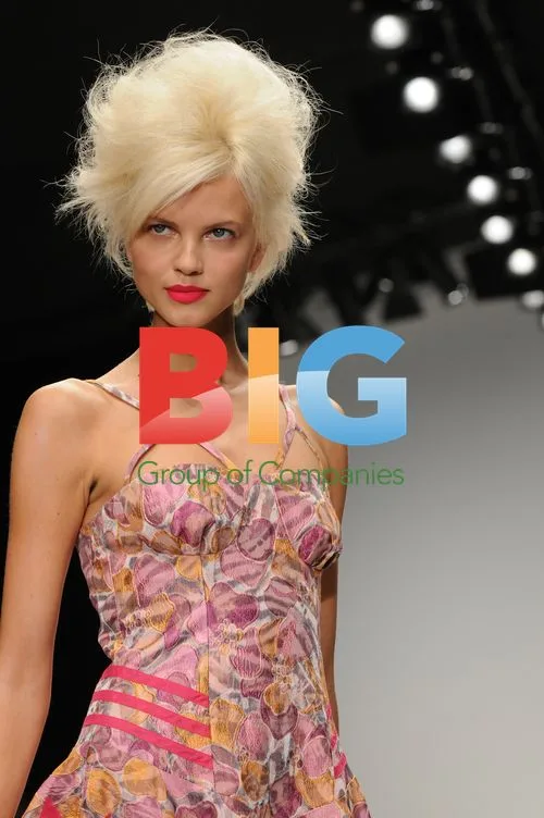Paul Costello Runway, London Fashion Week 2010