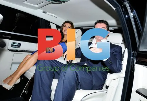 Simon Cowell with girlfriend at Cipriani