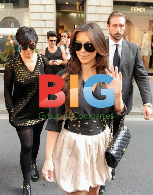 Kim Kardashian and Kris Jenner Shopping in Milan