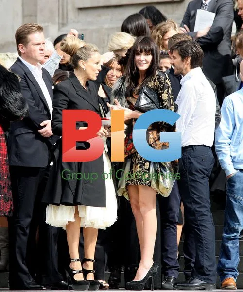 SJP and Annabelle Neilson at McQueen Memorial