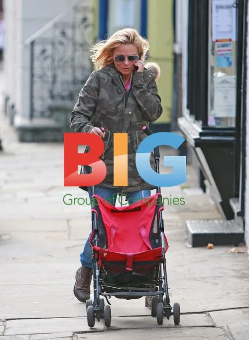 Geri Halliwell Running Errands