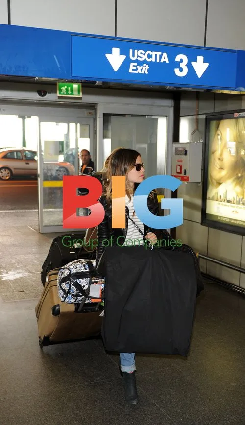 Rachel Bilson Arrives at Milan Airport