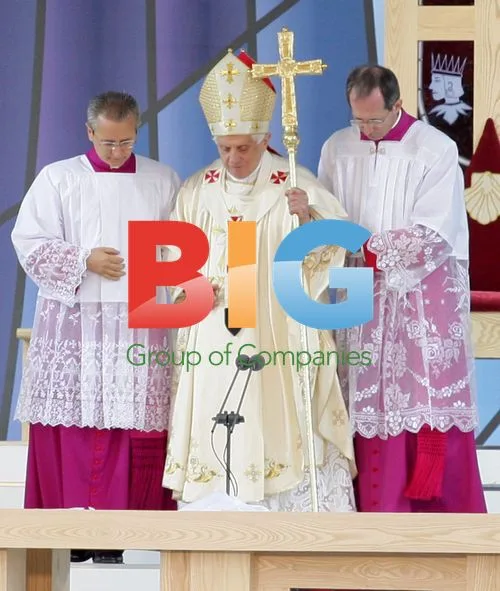Pope Benedict XVI Beatifies Cardinal Newman