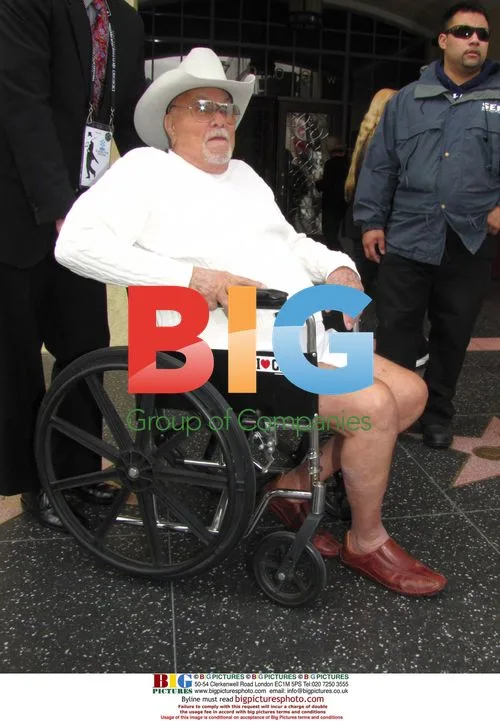 Tony Curtis Greets Fans at TCM Classic Festival