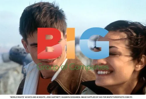 Josh Hartnett and Shannyn Sossamon in "40 Days and 40 Nights"