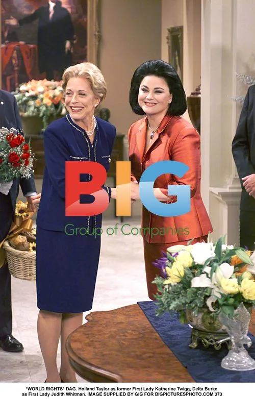 DAG Photo: Holland Taylor and Delta Burke