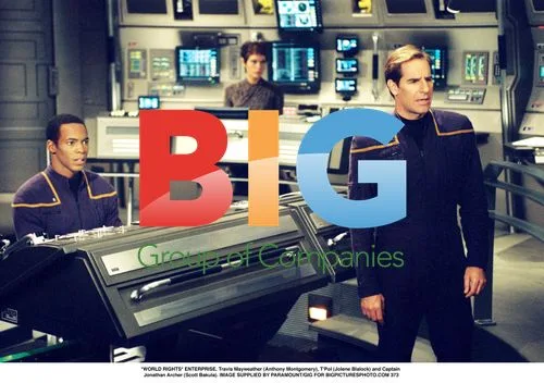 Travis Mayweather, T'Pol, and Captain Archer