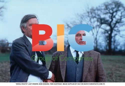 Bob Hoskins and Tom Courtenay in "Last Orders"